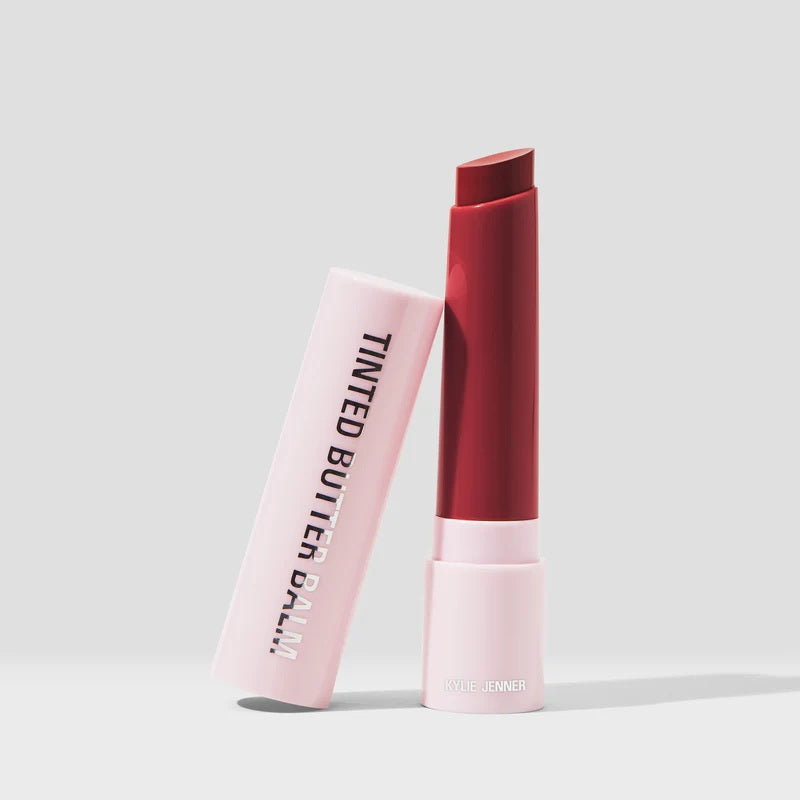 Kylie Cosmetics - Balsamo labial tono Rojo azul